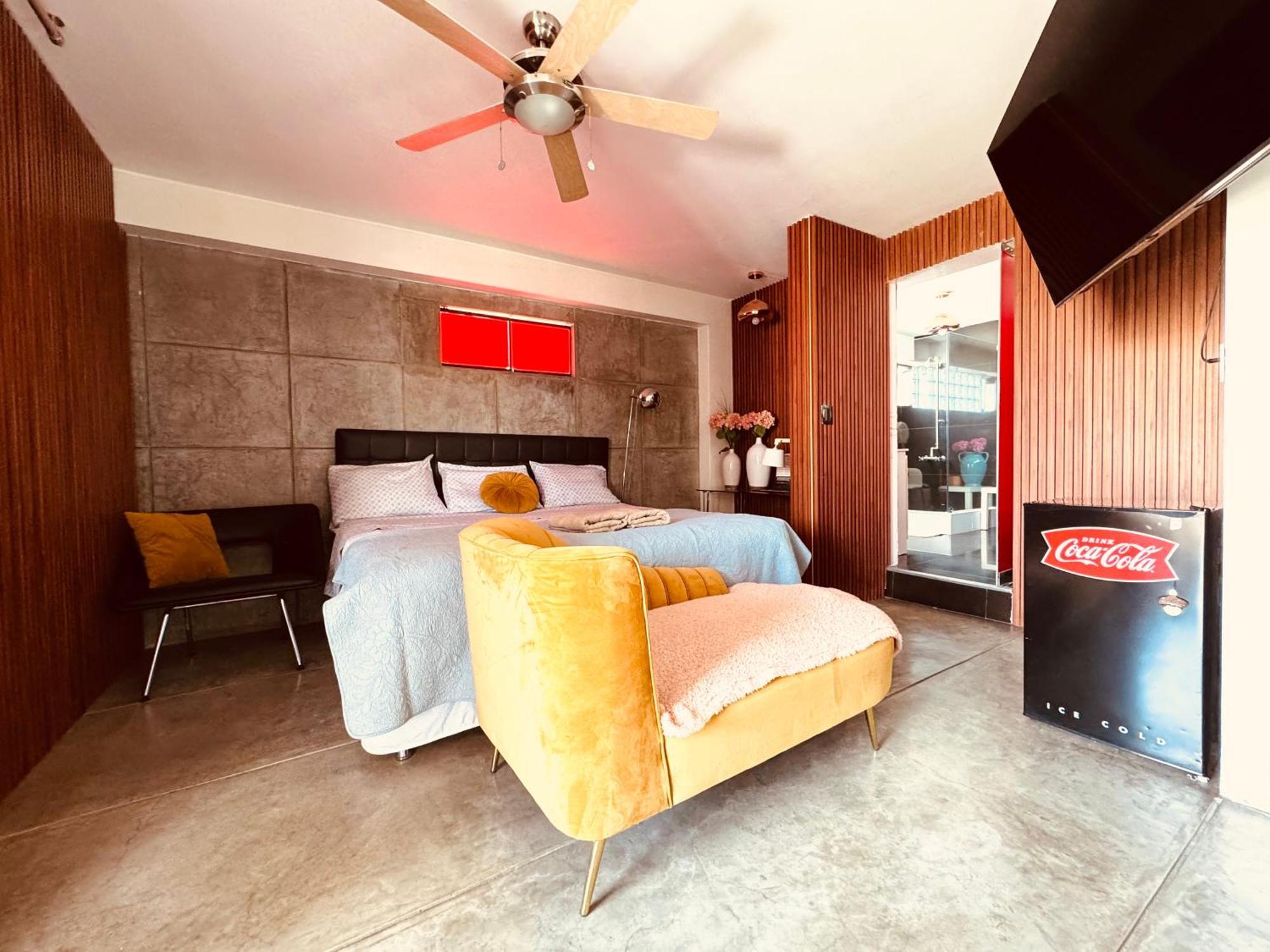 Ica Adventures II Hostel Ngoại thất bức ảnh