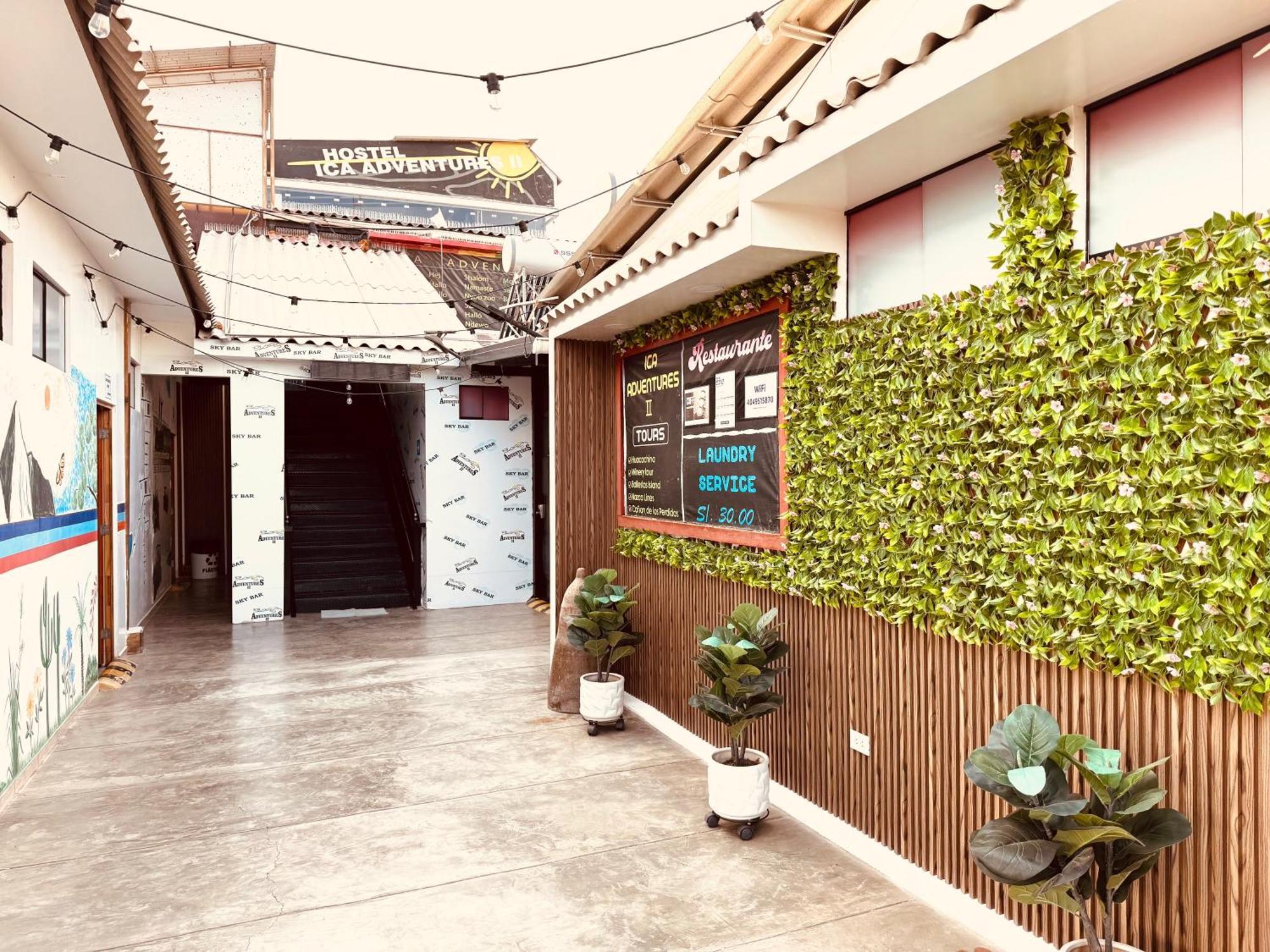 Ica Adventures II Hostel Ngoại thất bức ảnh